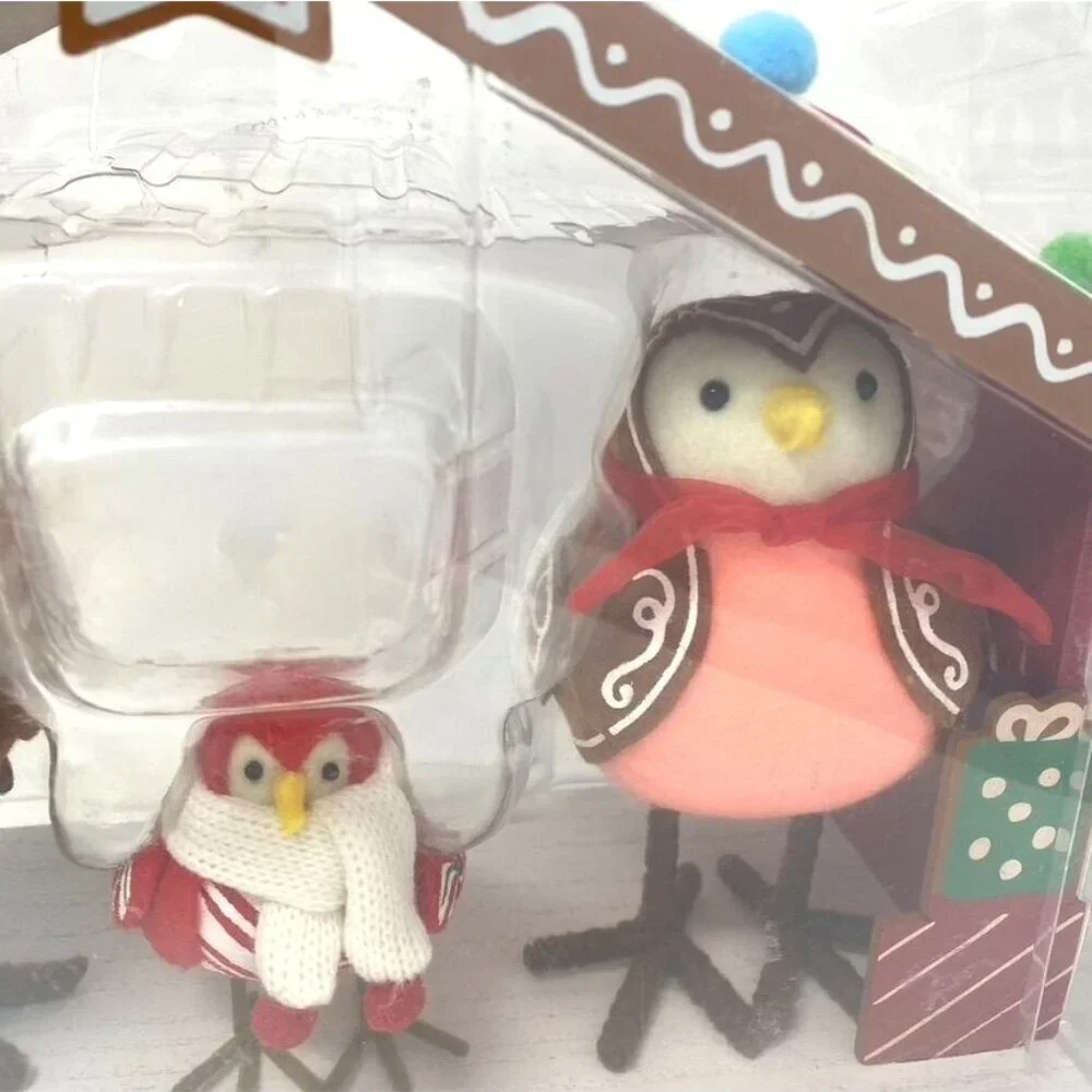 Target Wondershop Featherly Friends Gingerbread House Family Trio Holiday Decor